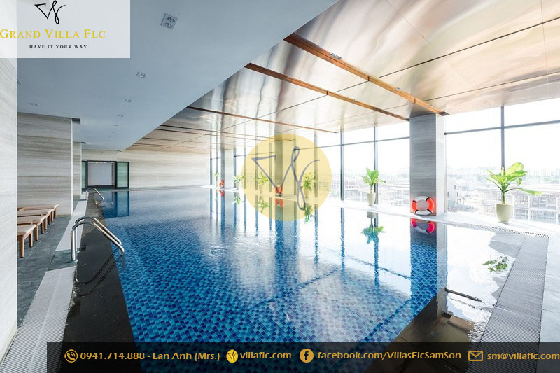 Bể bơi bốn mùa trong nhà tại FLC Grand Hotel Samson