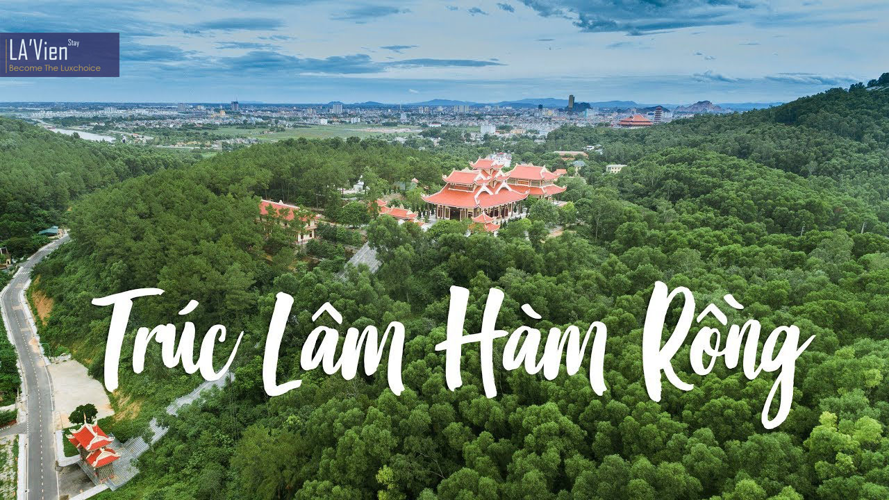 Thiền viện Trúc Lâm Hàm Rồng nằm bên bờ Sông Mã