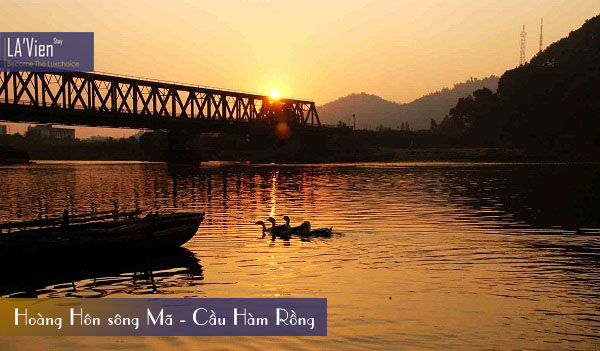 Hoàng hôn trên sông Mã - Cầu Hàm Rồng