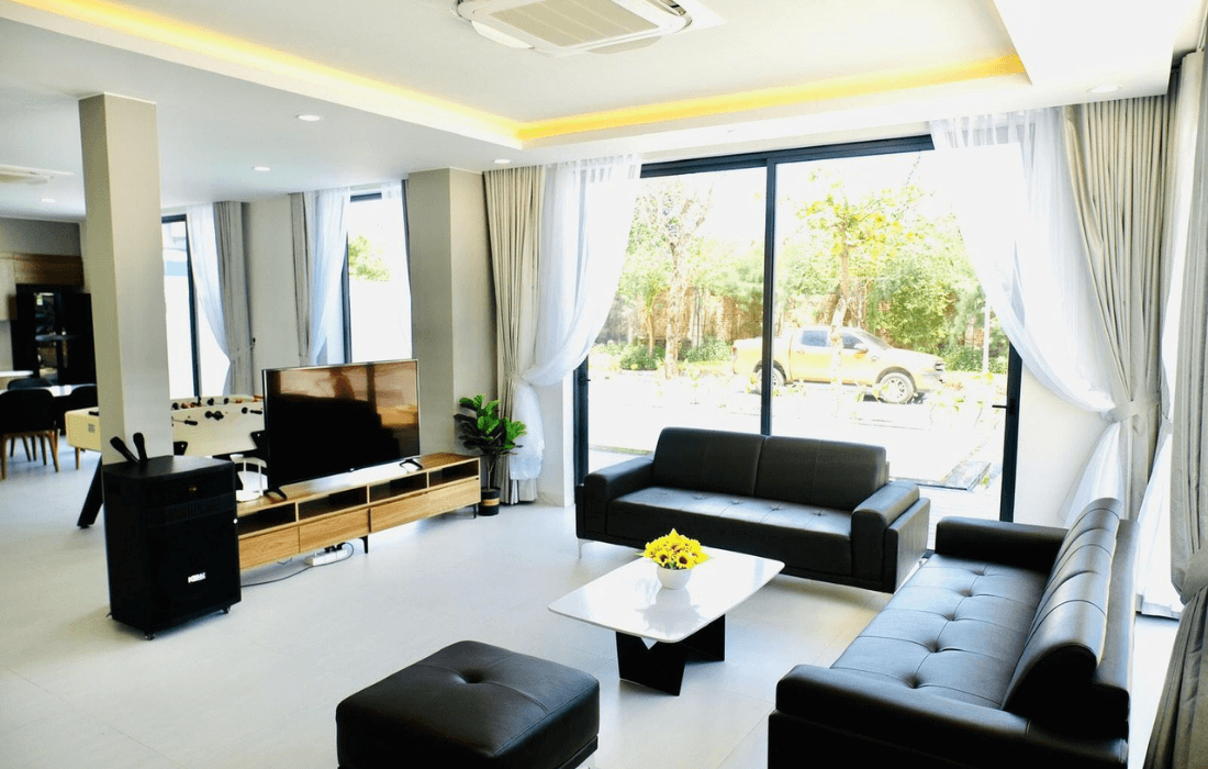 Không gian phòng khách với thiết kế mở