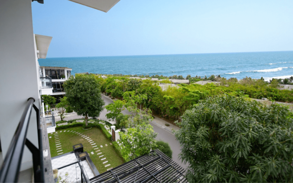 Villa SH04, vị trí sát biển, sát bãi tắm FLC Sầm Sơn