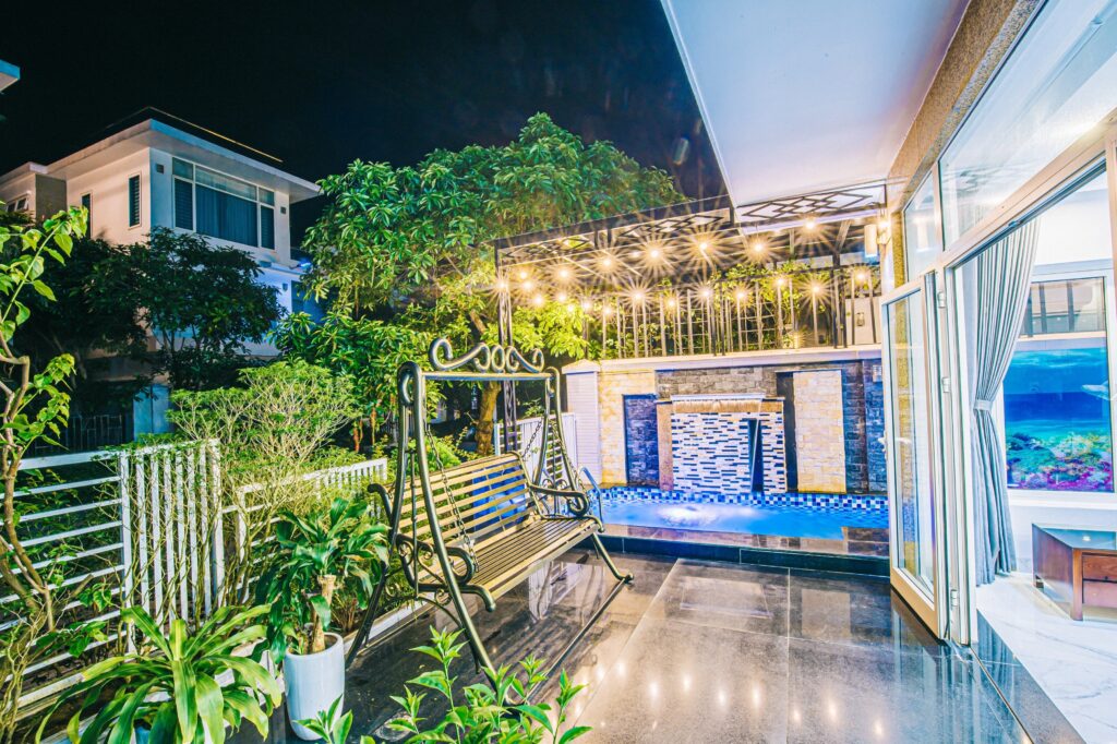 Khuôn viên xinh xắn LA'Vien Villa - Ngọc Trai 100 Sầm Sơn